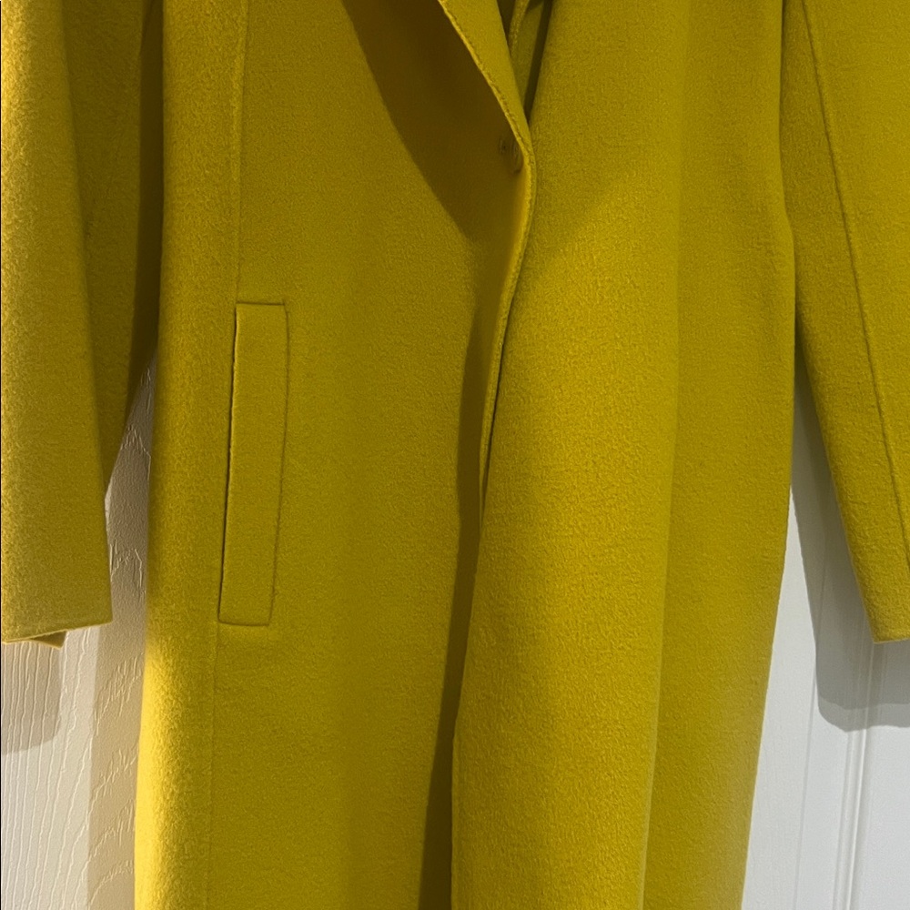 Yellow/Mustard Coat - Picture 4 of 7